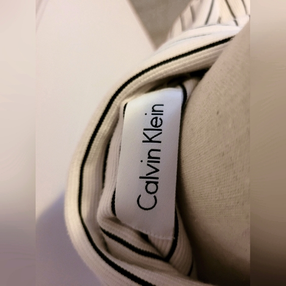 Calvin Klein || Black & White Striped Blazer - Picture 2 of 2